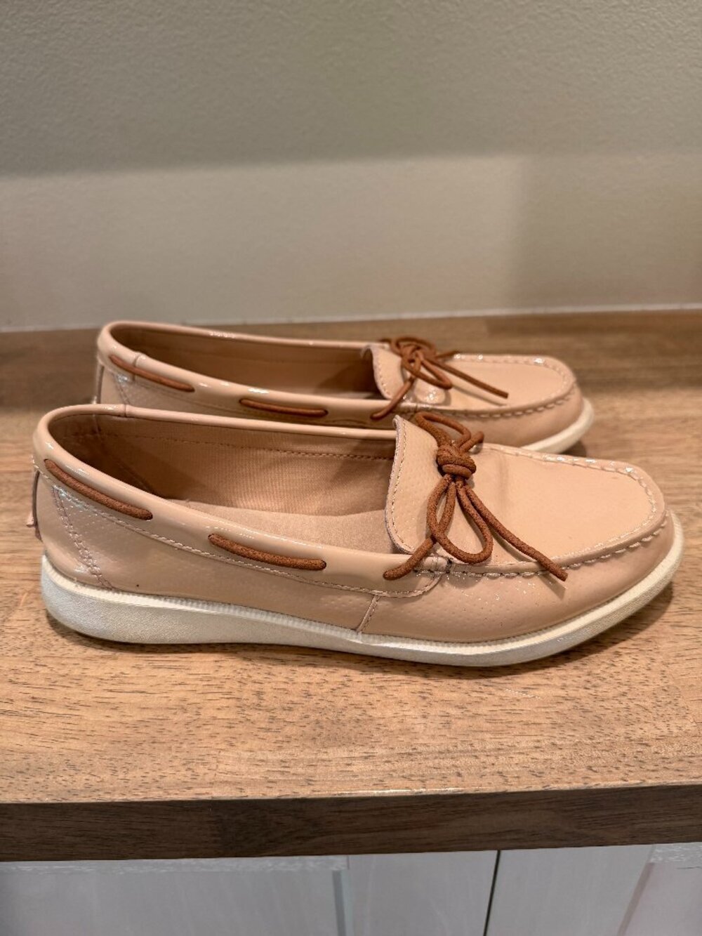 Sperry Oasis Canal Patent Leather Boat Shoes Cream White Loafers Size 8.5 - Picture 6 of 6